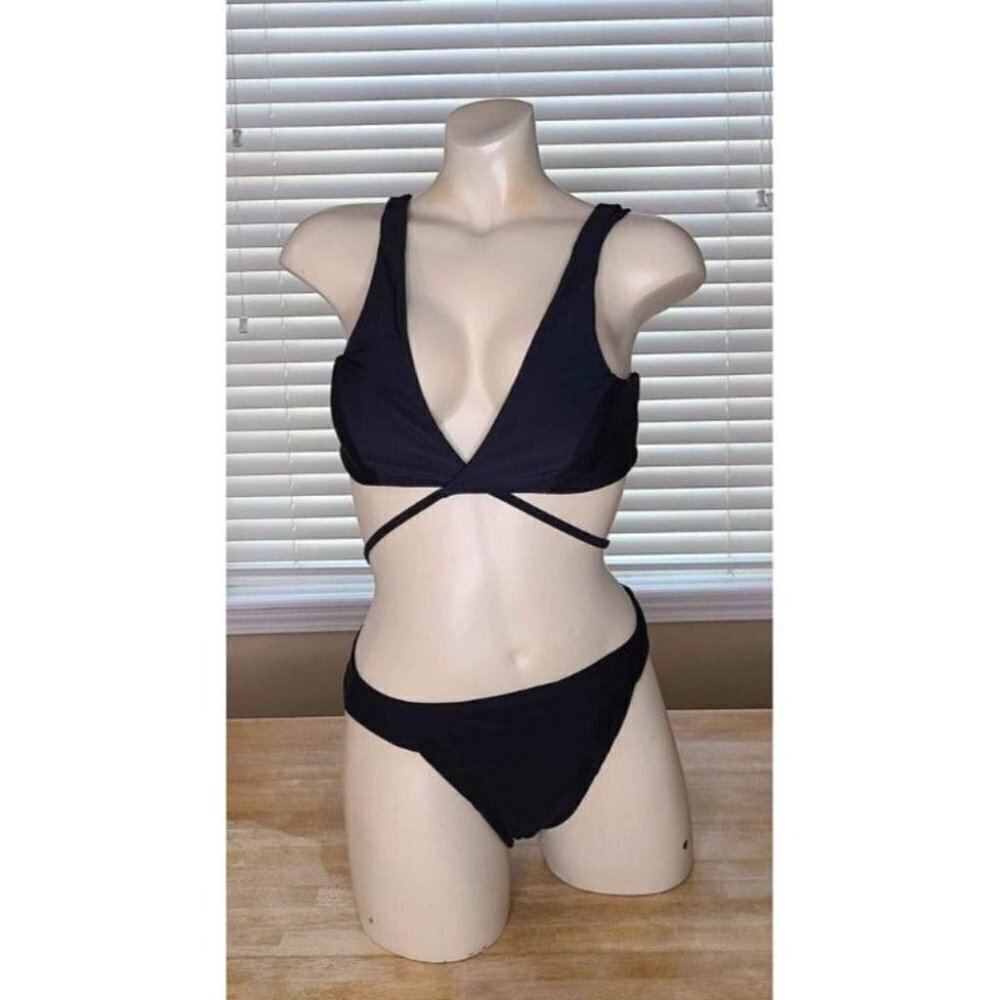 New Sherry DC Black Bikini Size Medium